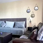 Slope Nest Apartment